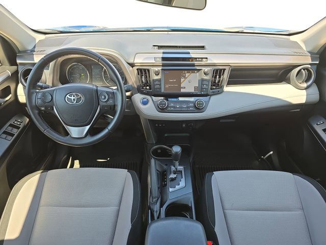 Used 2017 Toyota RAV4 AWD Hybrid image 10