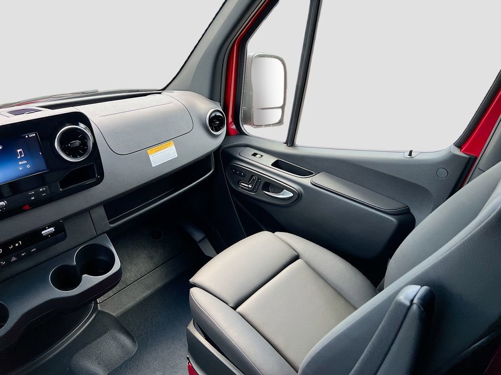 New 2026 Mercedes-Benz Sprinter 2500 image 24