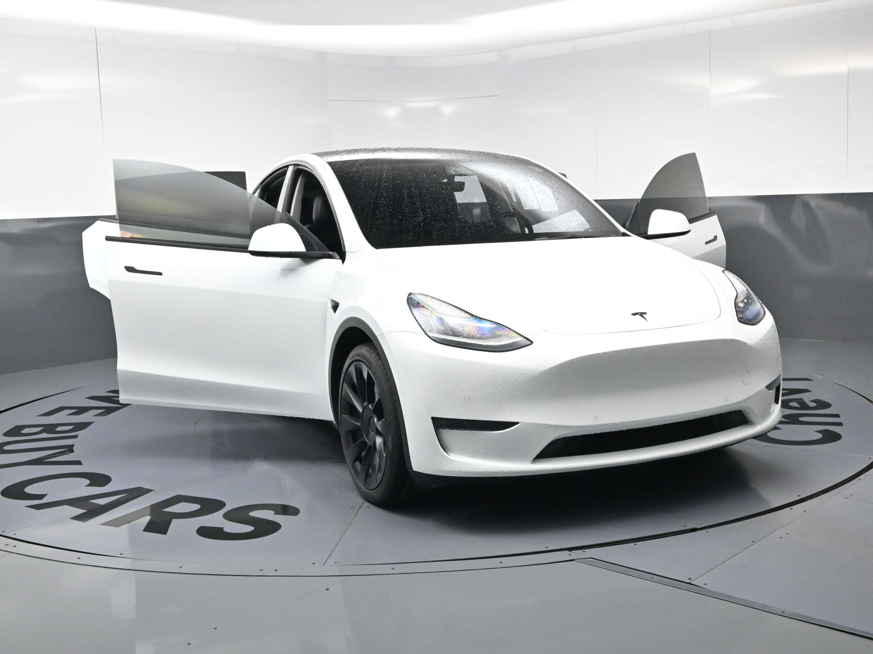 Used 2021 Tesla Model Y Long Range AWD/4WD image 24