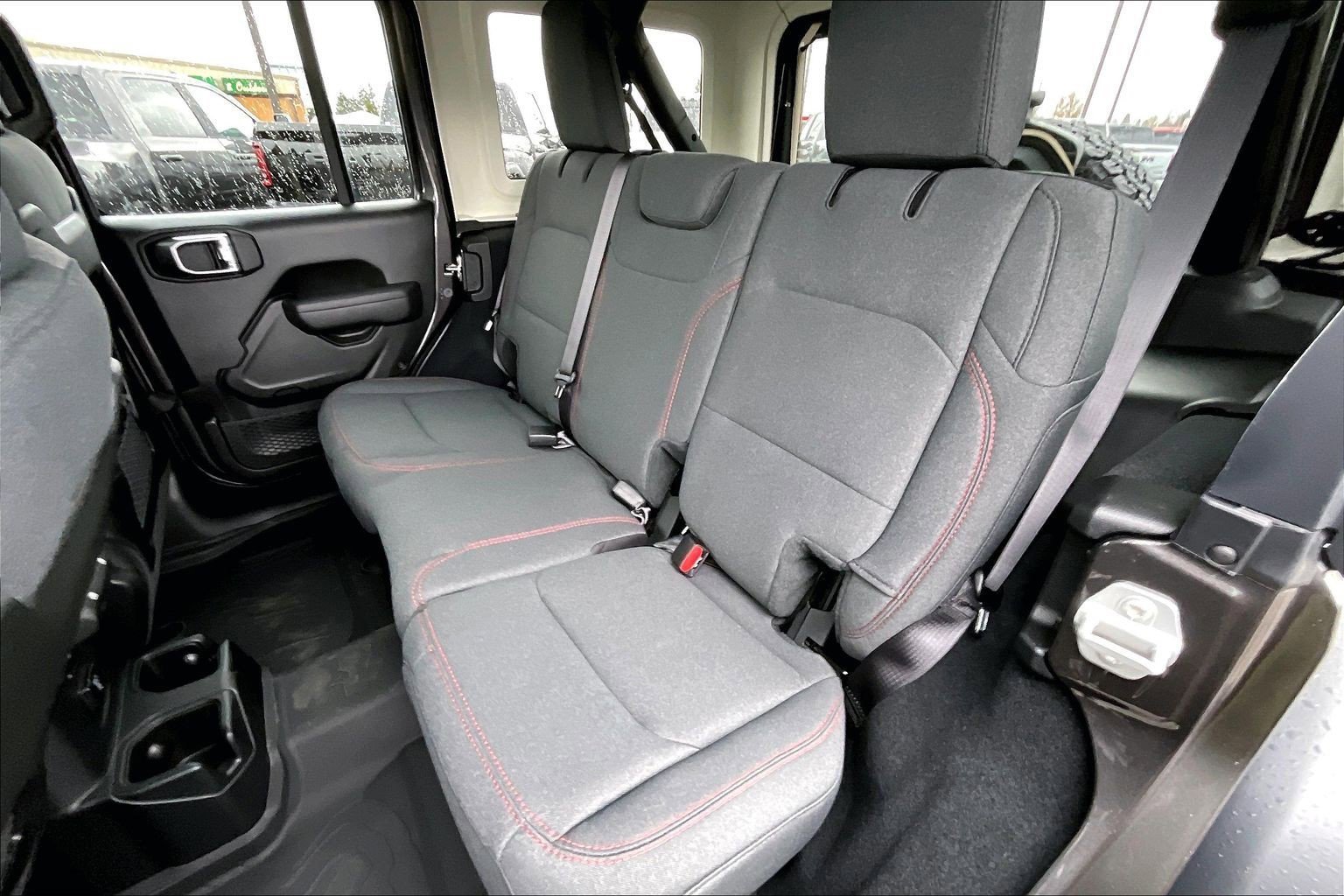 New 2025 Jeep Wrangler Unlimited Rubicon w/ Steel Bumper Group image 10