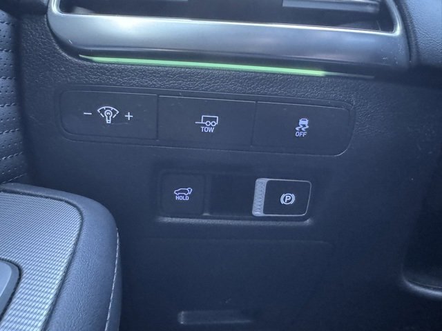 Used 2023 Hyundai Palisade Calligraphy image 23