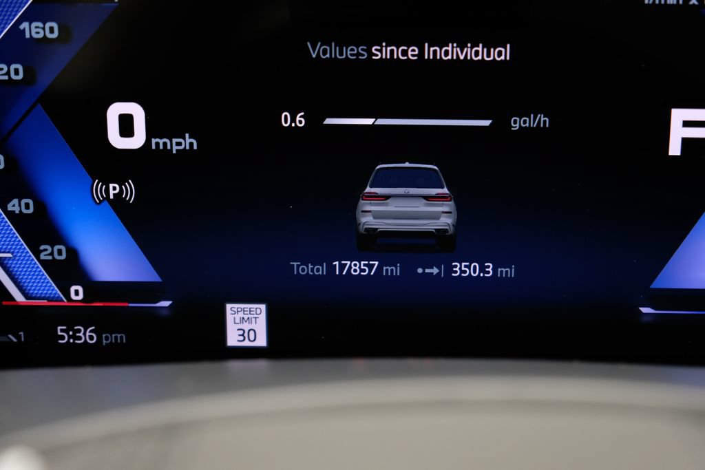 Used 2025 BMW ALPINA XB7 AWD/4WD image 23