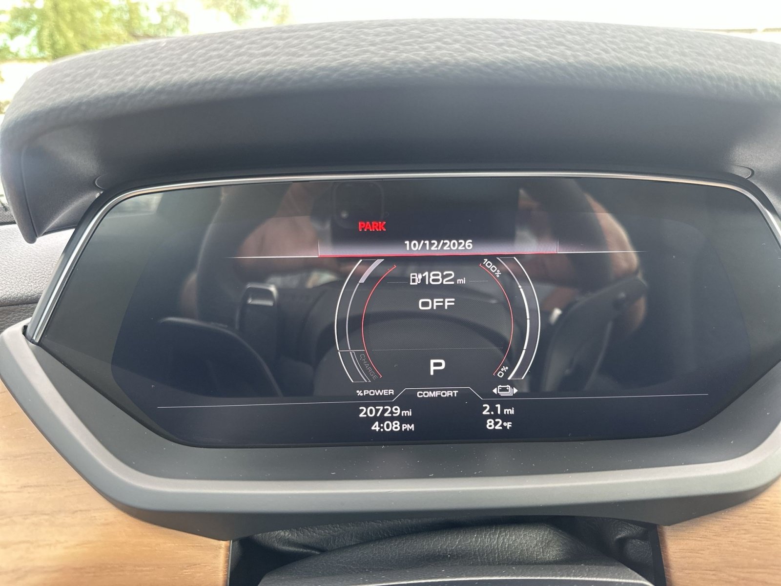 Used 2023 Audi e-tron GT Premium Plus AWD/4WD image 18