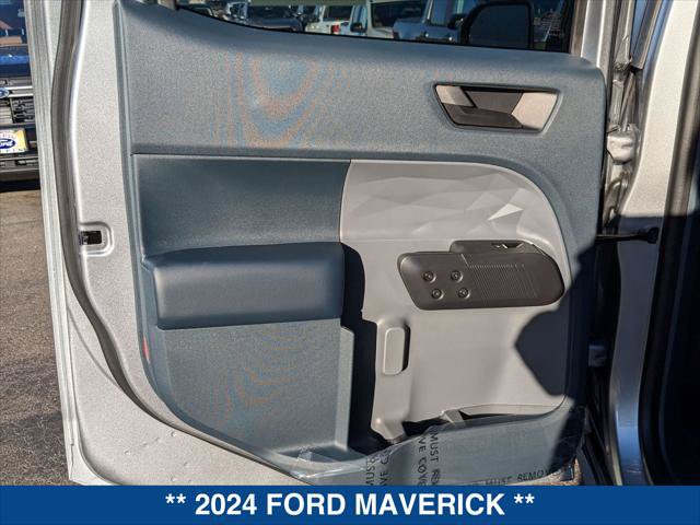 New 2024 Ford Maverick Tremor w/ Tremor Off-Road Package AWD/4WD image 16