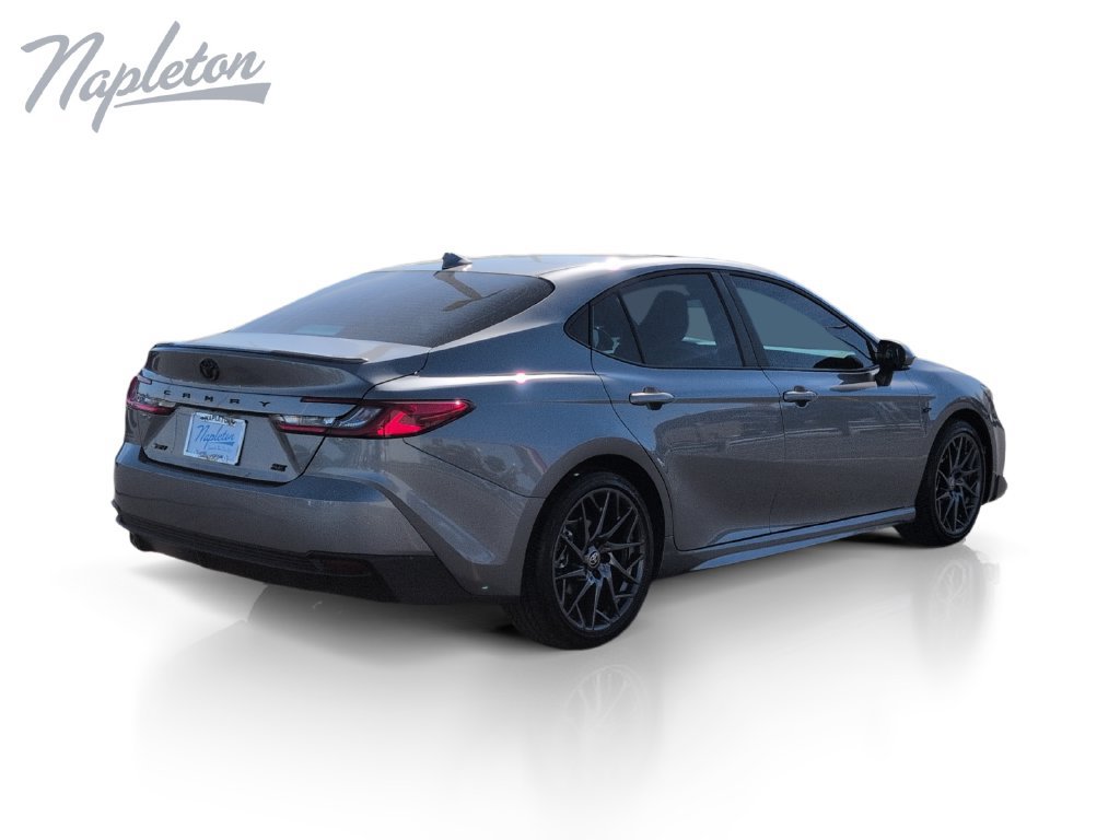 Used 2025 Toyota Camry SE FWD image 6