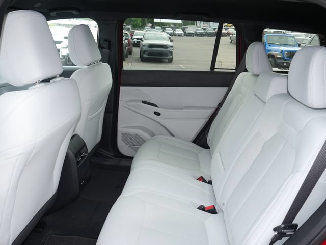 New 2026 Jeep Cherokee Laredo AWD/4WD image 23
