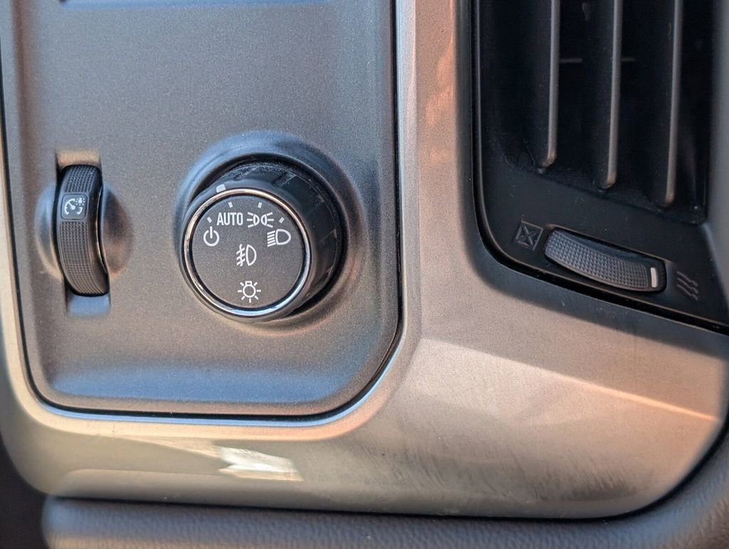 Used 2016 Chevrolet Silverado 1500 LT w/ All Star Edition image 27