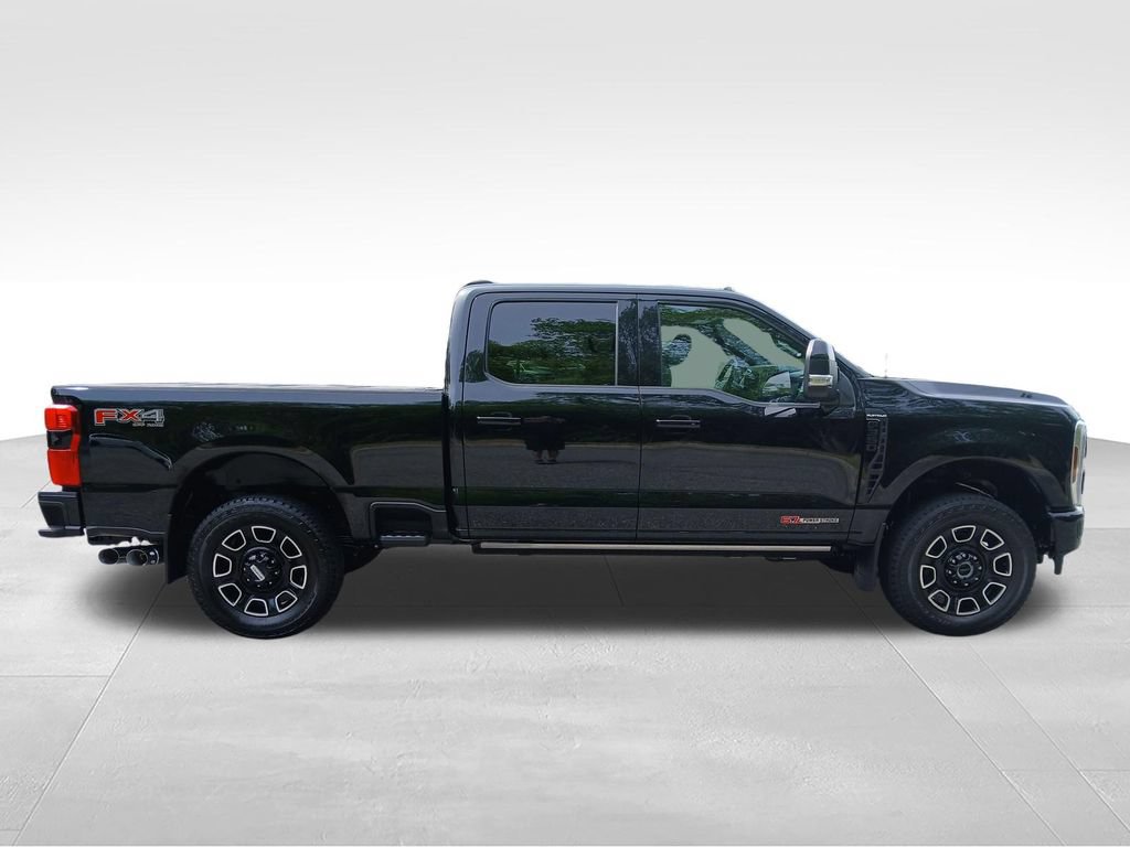 Used 2025 Ford F350 Platinum AWD/4WD image 14