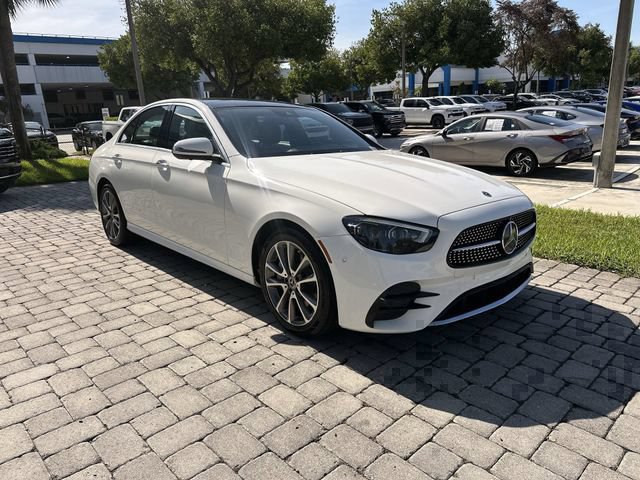 Used 2023 Mercedes-Benz E 350 4MATIC Sedan w/ Premium Package image 16