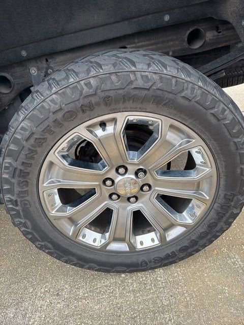 Used 2017 GMC Sierra 1500 Denali w/ Denali Ultimate Package image 14