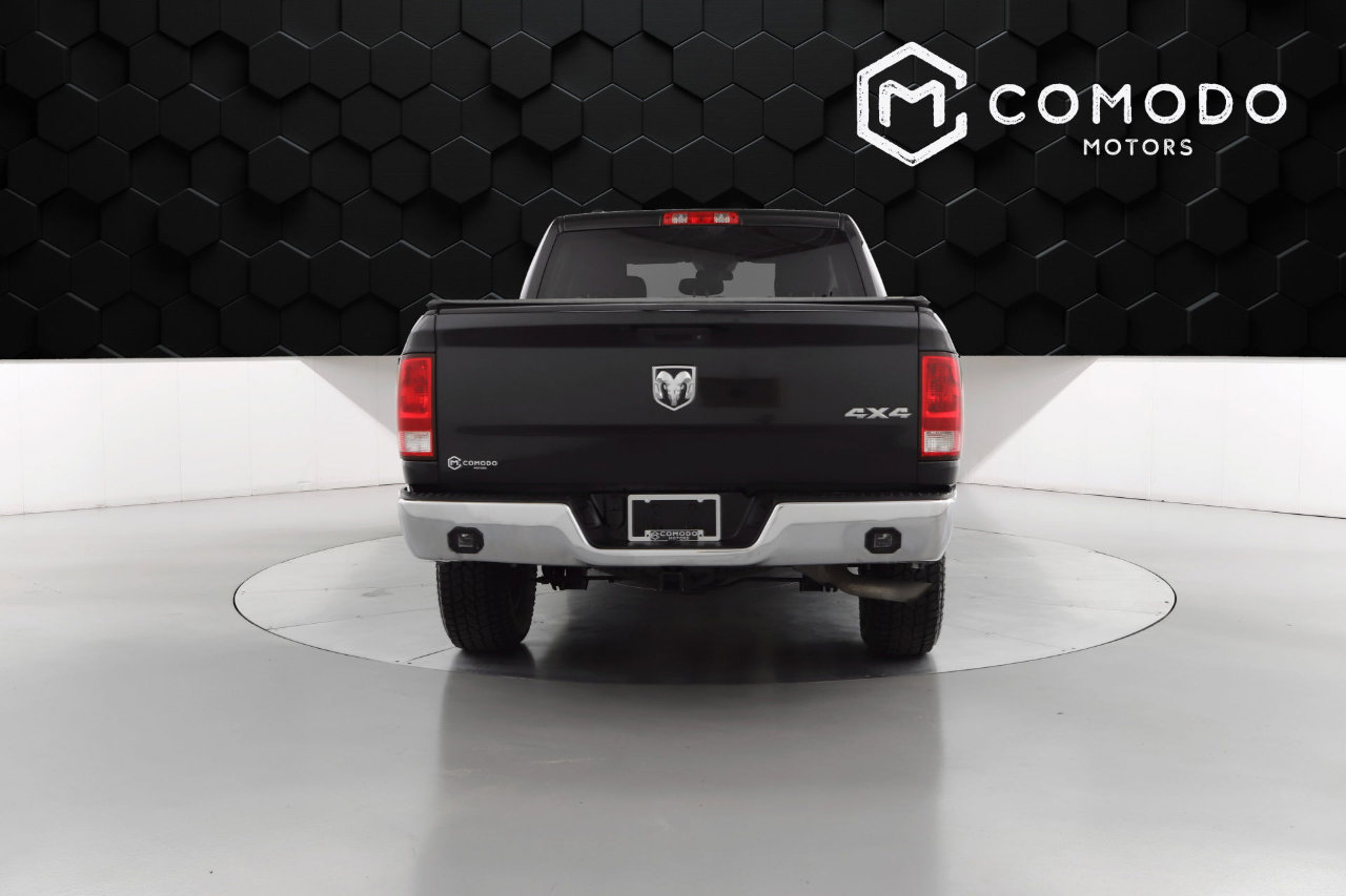 Used 2017 RAM 1500 ST w/ SXT Appearance Group image 4