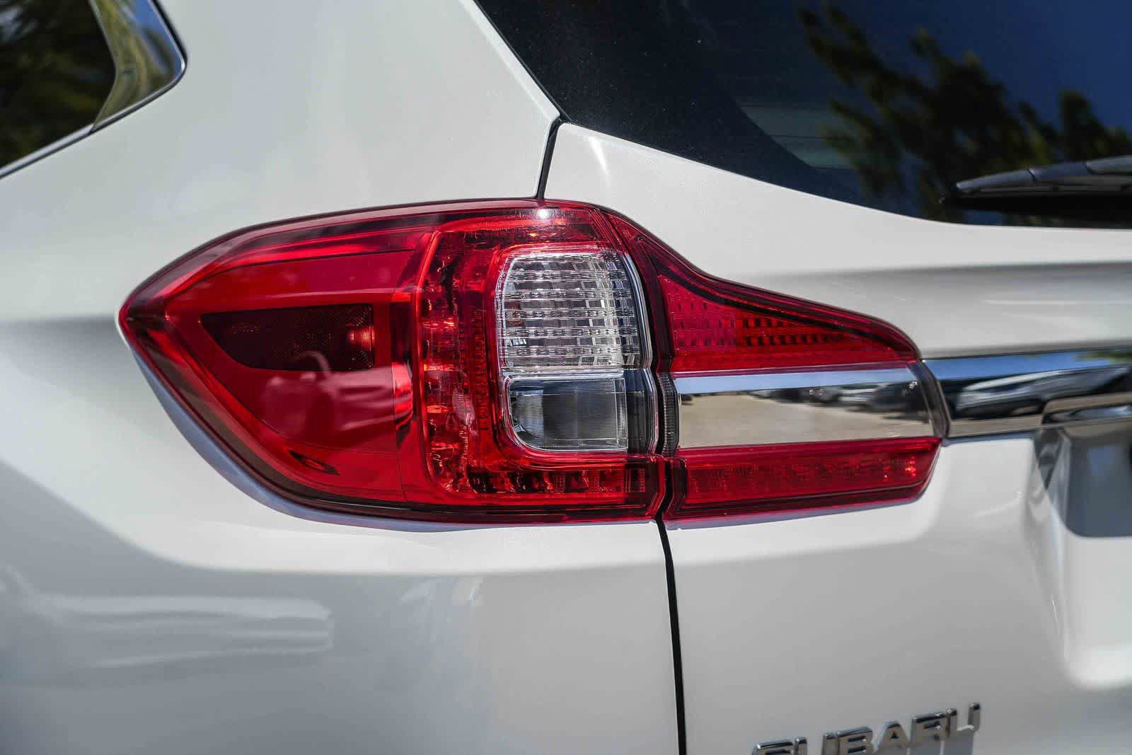 Used 2021 Subaru Ascent Limited w/ Technology Package AWD/4WD image 11