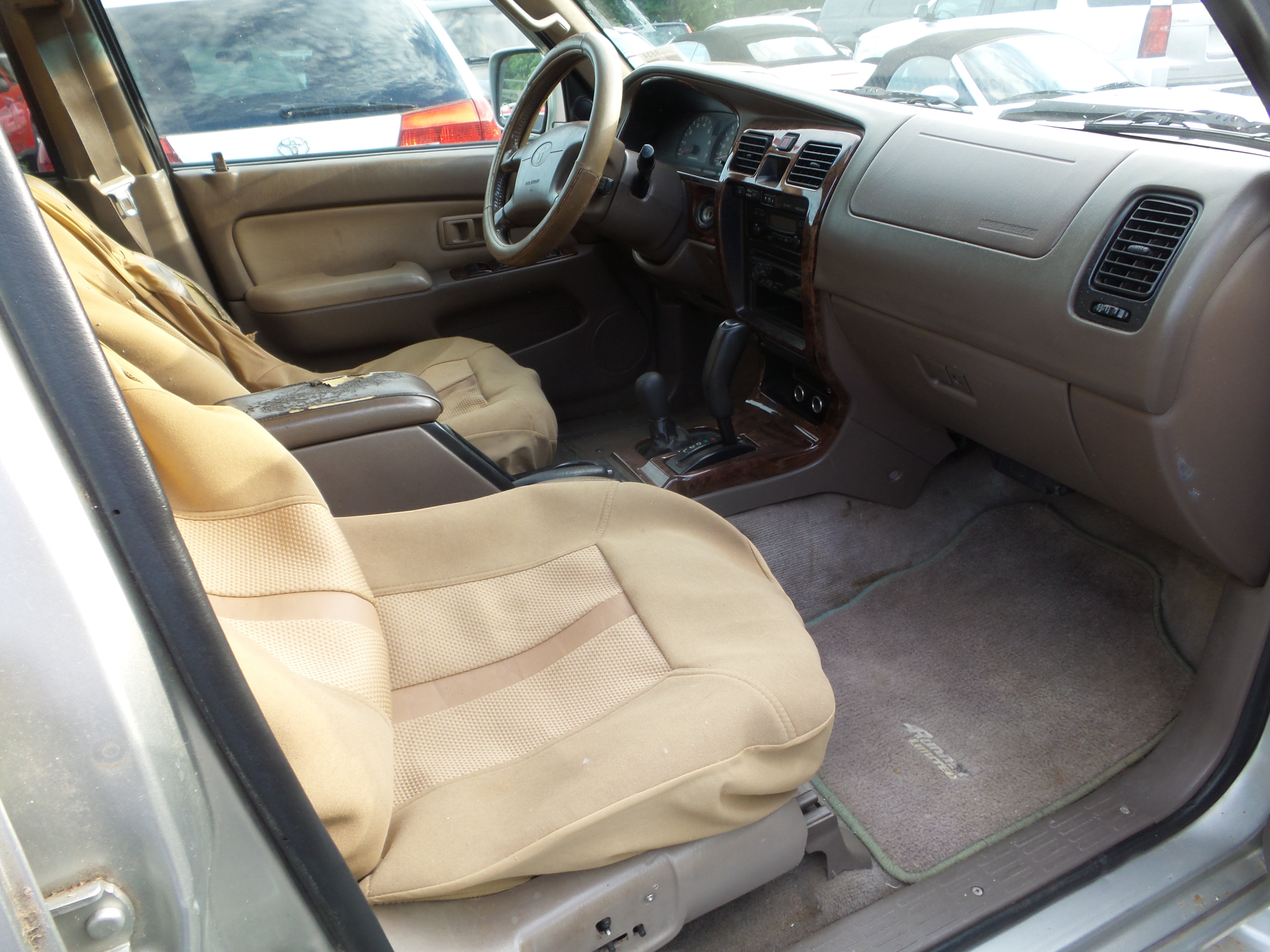 Used 1999 Toyota 4Runner Limited AWD/4WD image 6