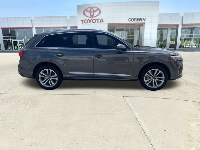 Used 2025 Audi Q7 3.0T Premium Plus AWD/4WD image 6