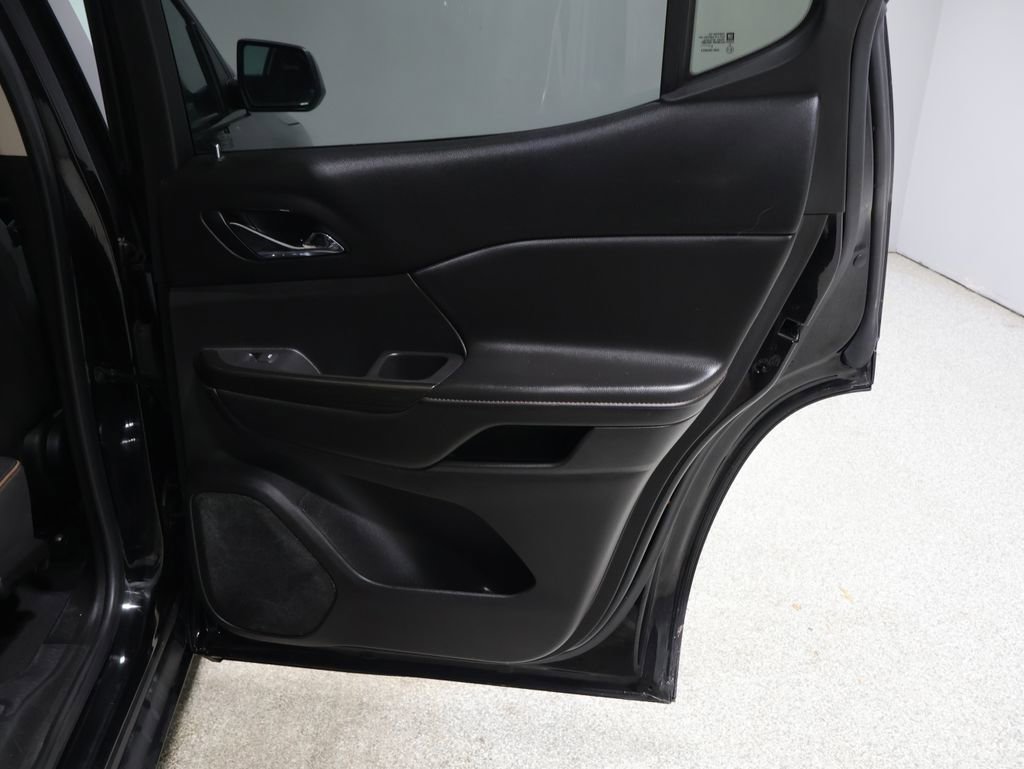 Used 2019 GMC Acadia SLE w/ Driver Alert Package I AWD/4WD image 21