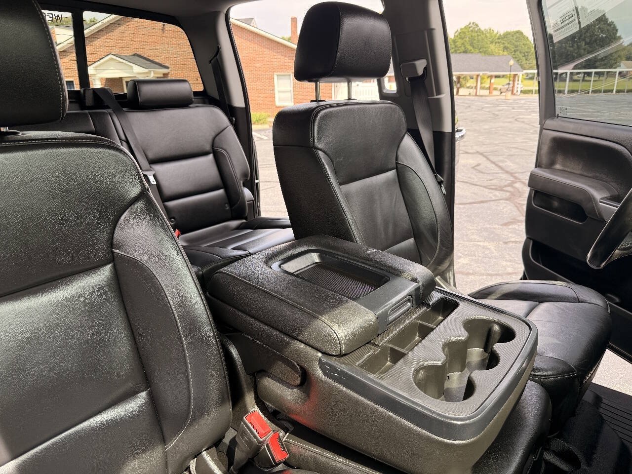 Used 2019 Chevrolet Silverado 2500 LTZ w/ Duramax Plus Package AWD/4WD image 28
