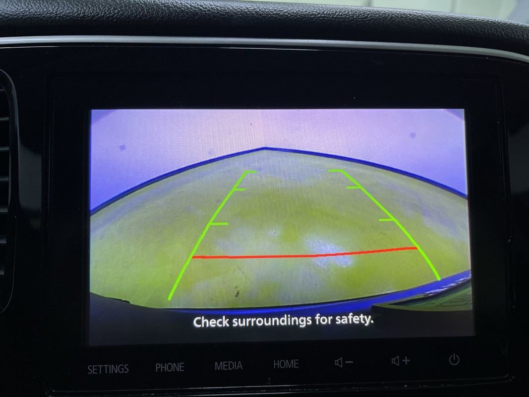 Used 2020 Mitsubishi Outlander SEL image 22