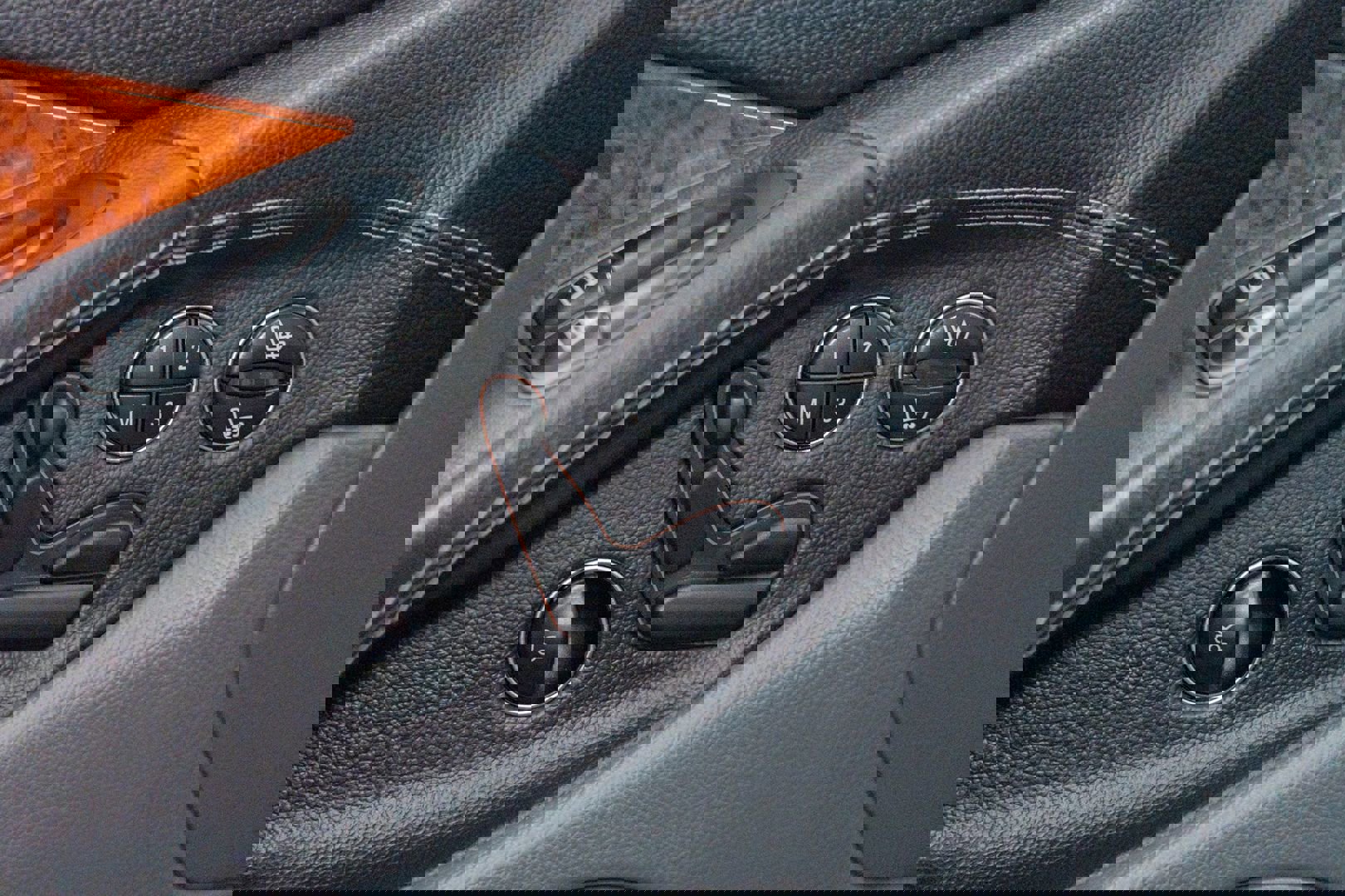 Used 2004 Mercedes-Benz SL 55 AMG image 18