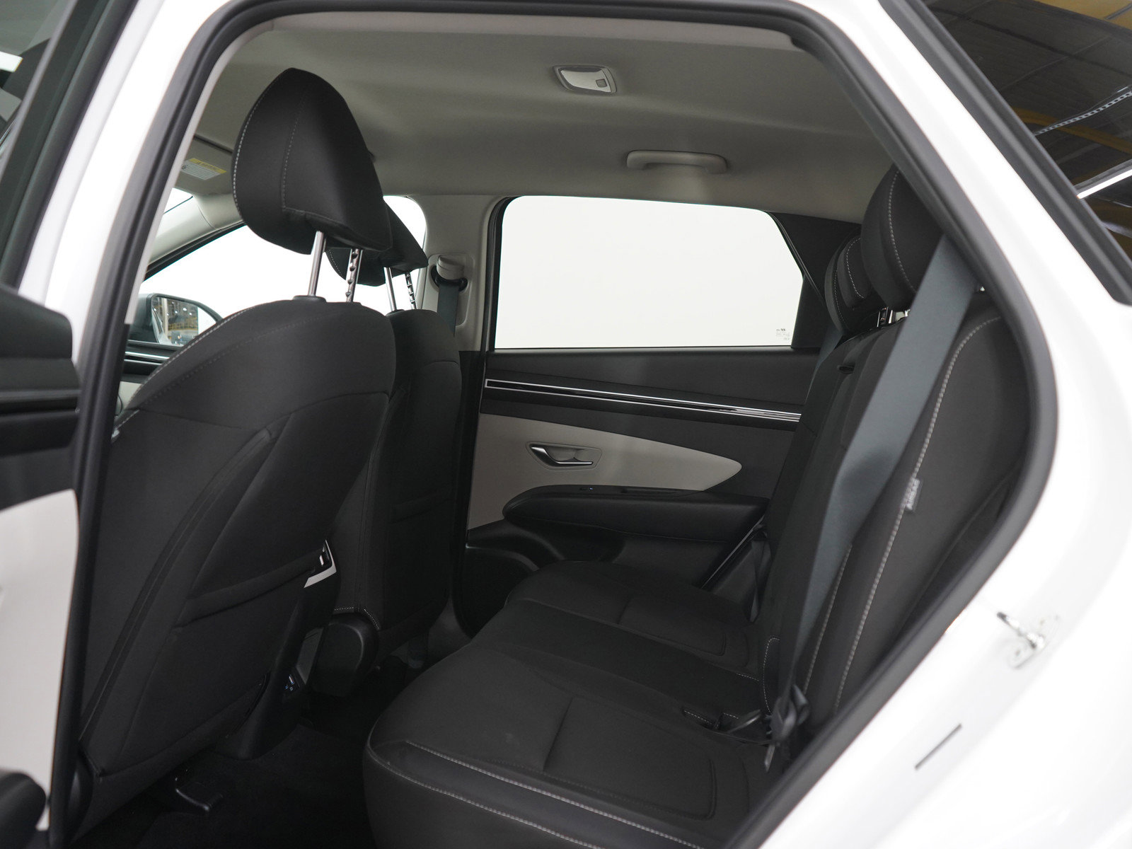 Used 2024 Hyundai Tucson SEL AWD/4WD image 9