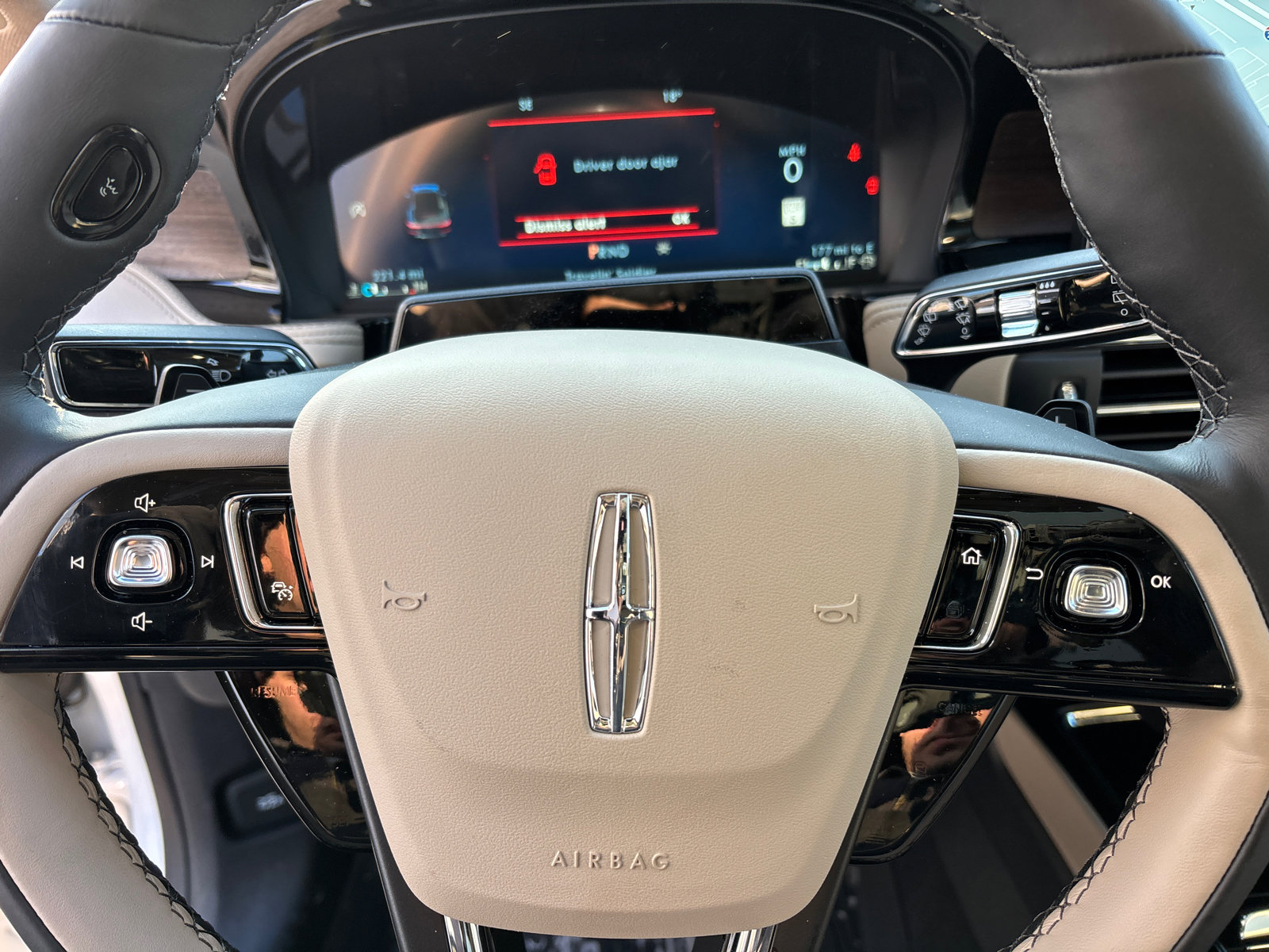 New 2026 Lincoln Corsair Reserve AWD/4WD image 16