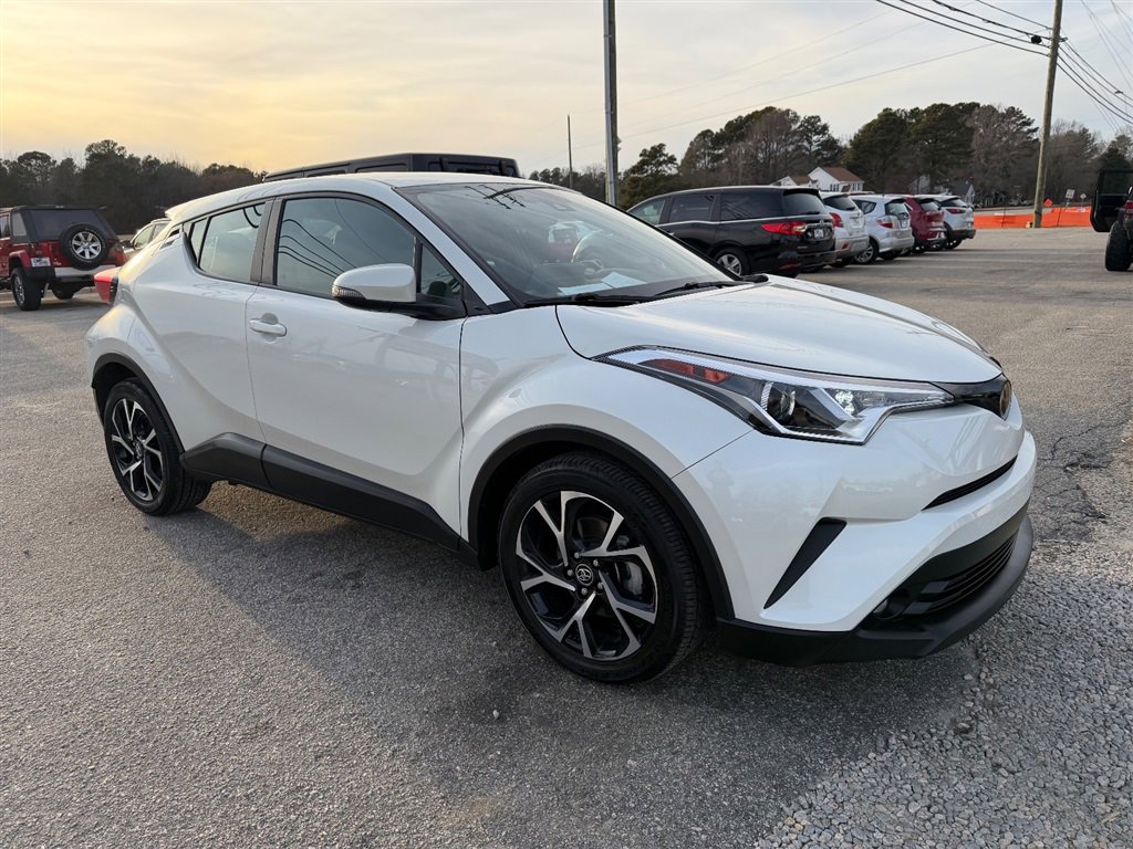 Used 2019 Toyota C-HR image 7