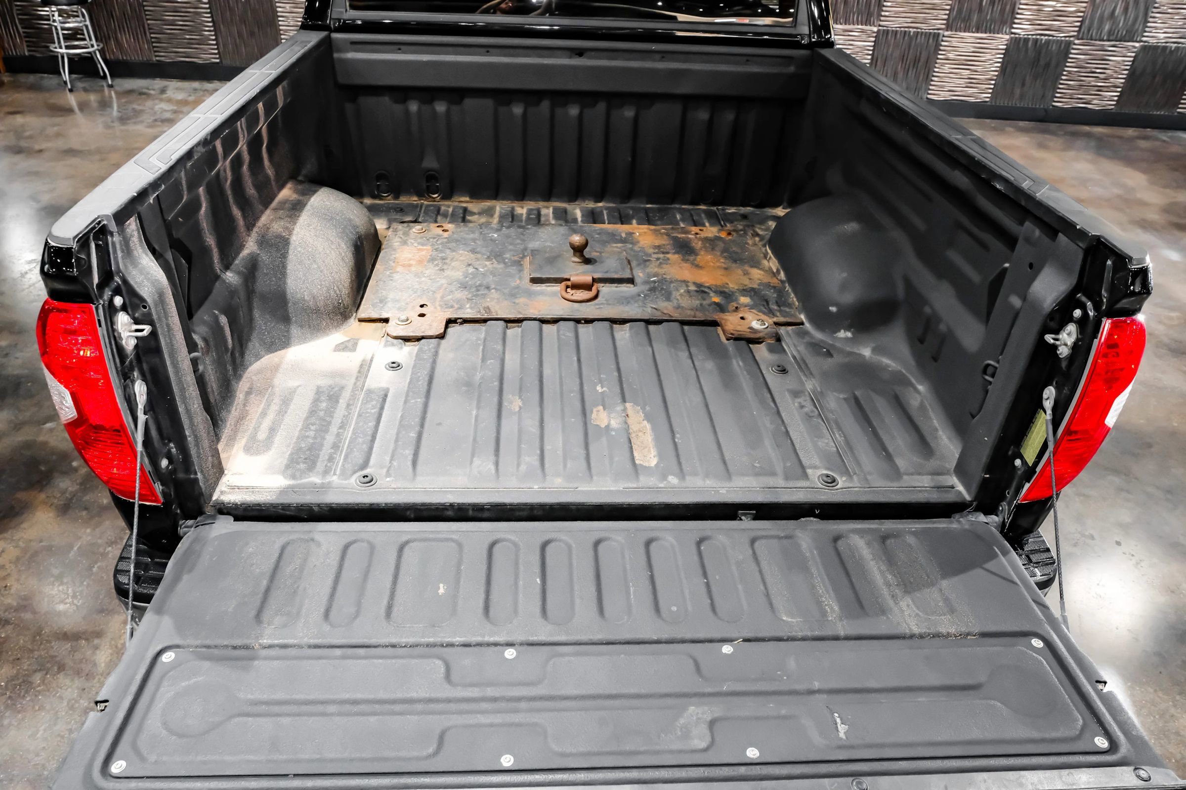 Used 2019 Toyota Tundra SR5 w/ SR5 Upgrade Package AWD/4WD image 62