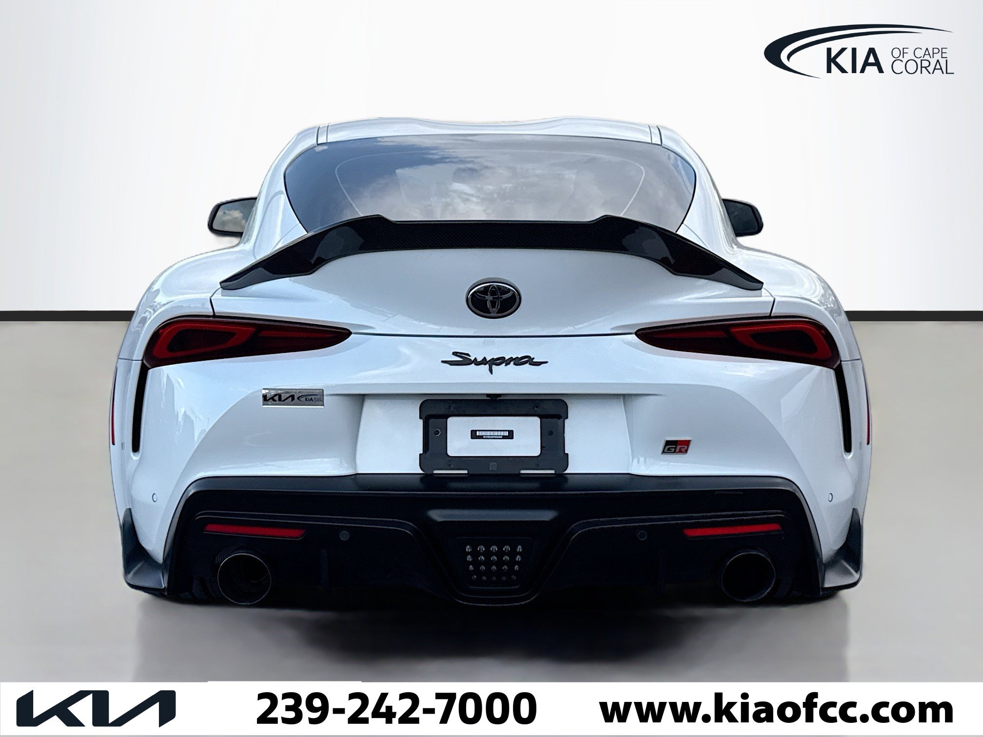 Used 2023 Toyota Supra image 4