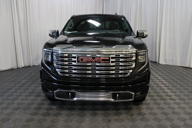 Used 2023 GMC Sierra 1500 Denali w/ Technology Package image 2