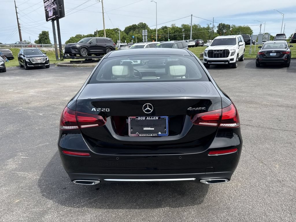 Used 2022 Mercedes-Benz A 220 4MATIC image 18