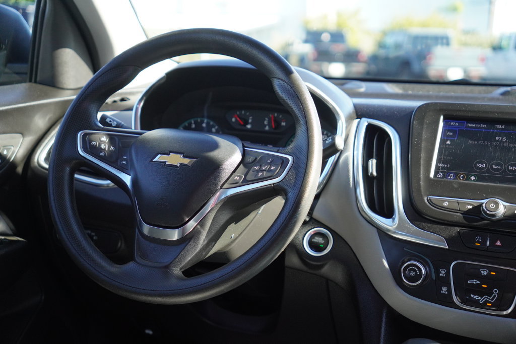 Used 2024 Chevrolet Equinox LS FWD image 39