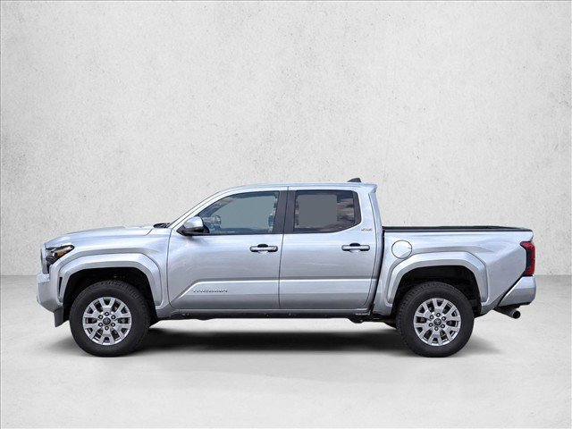 Used 2025 Toyota Tacoma SR5 AWD/4WD image 12