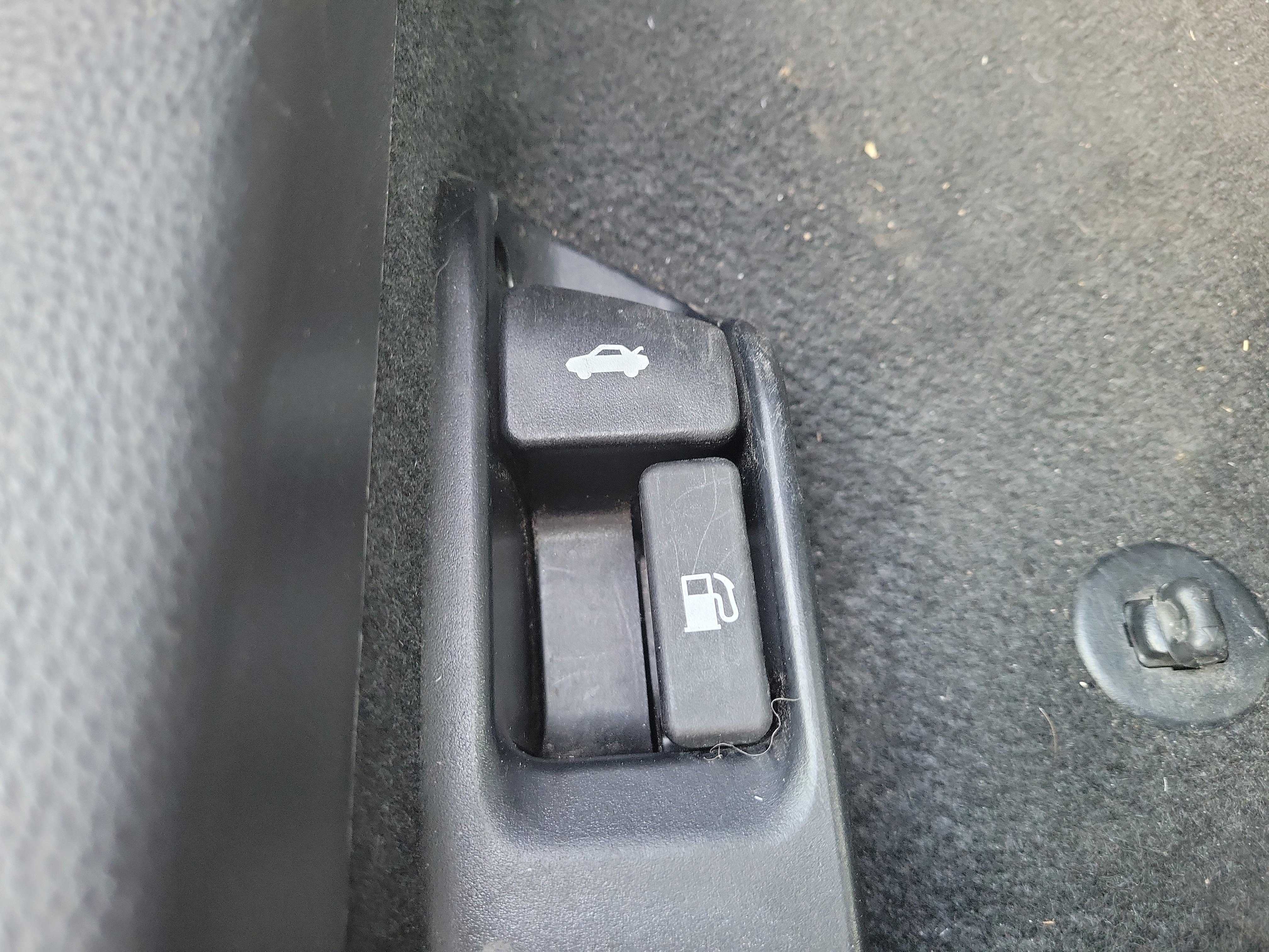 Used 2024 Toyota Corolla LE image 19