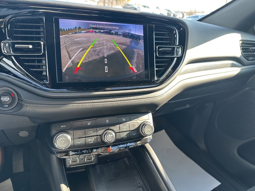 Used 2022 Dodge Durango GT image 11