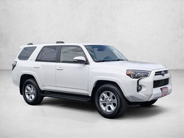 Used 2022 Toyota 4Runner SR5 Premium RWD image 3