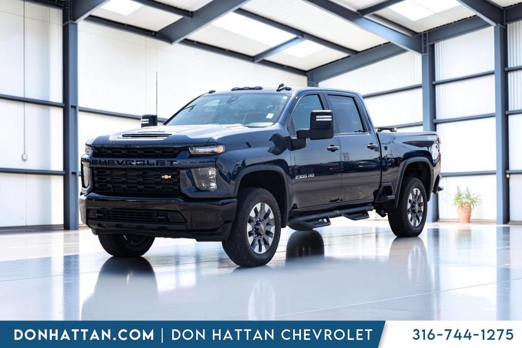 Used 2022 Chevrolet Silverado 2500 Custom w/ Custom Value Package AWD/4WD image 13