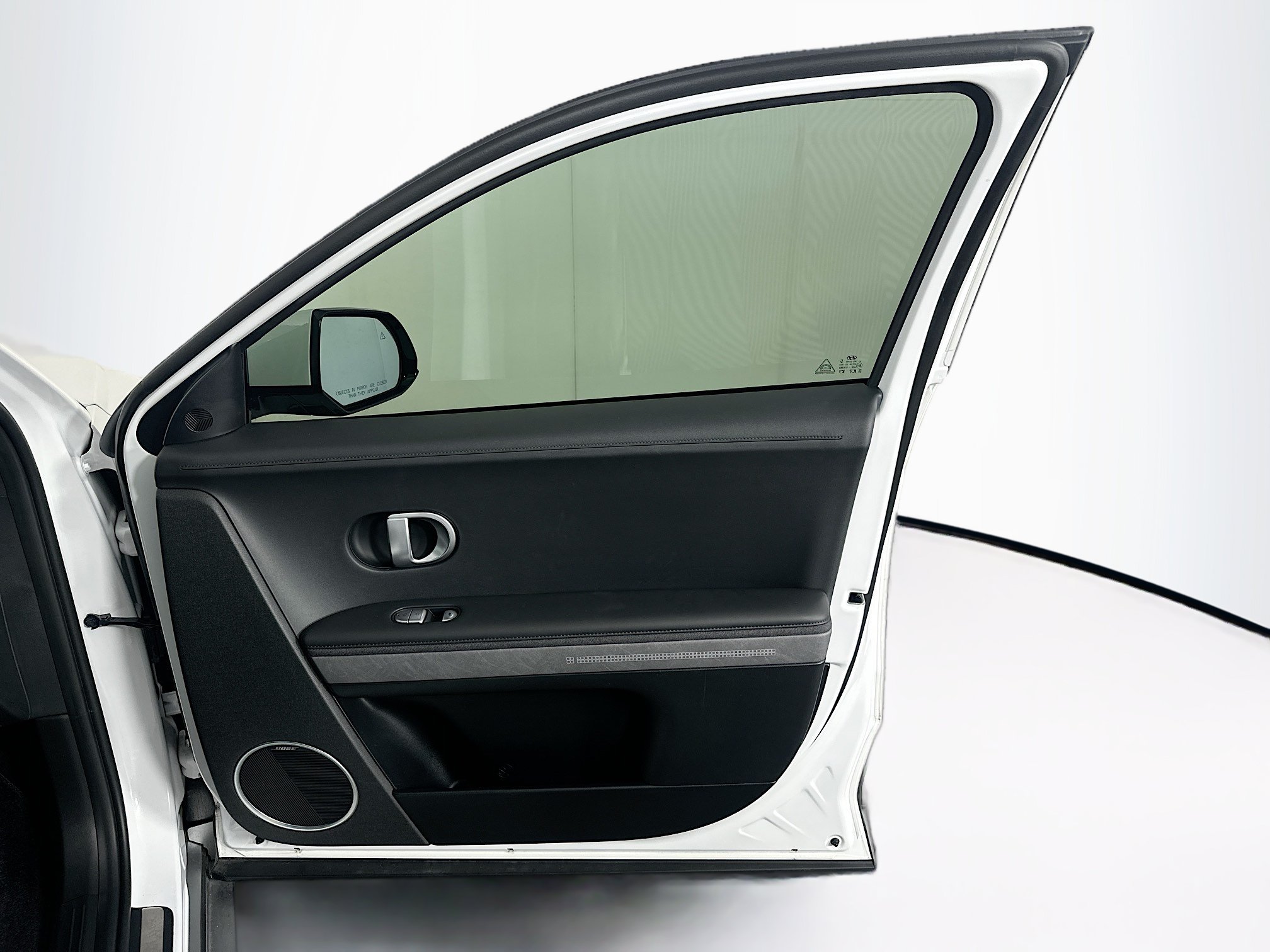 Used 2024 Hyundai Ioniq 5 Limited RWD image 32