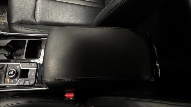 Used 2022 Kia Sorento SX image 20