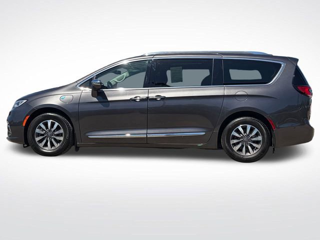 Used 2021 Chrysler Pacifica Limited w/ Premium & Safety Sphere Group FWD image 21