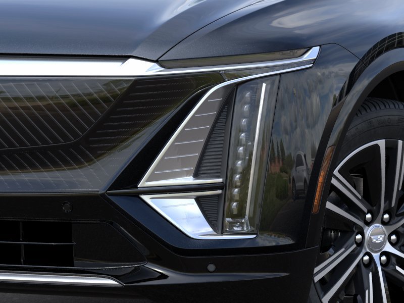 New 2027 Cadillac Lyriq Luxury RWD image 10
