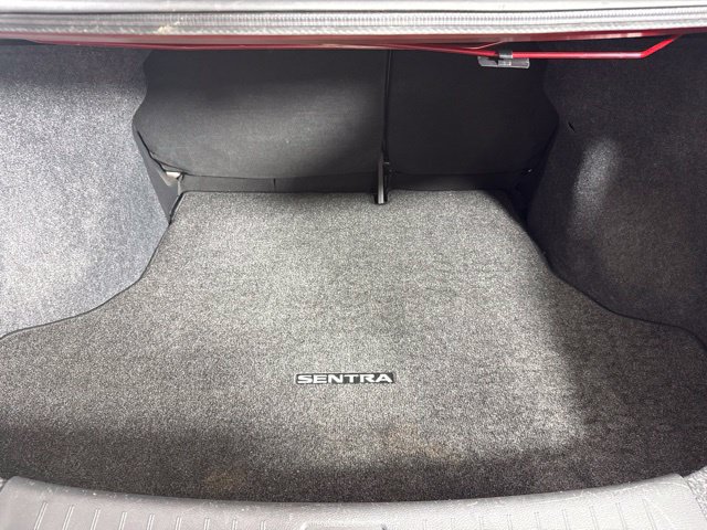 Used 2014 Nissan Sentra SV FWD image 27