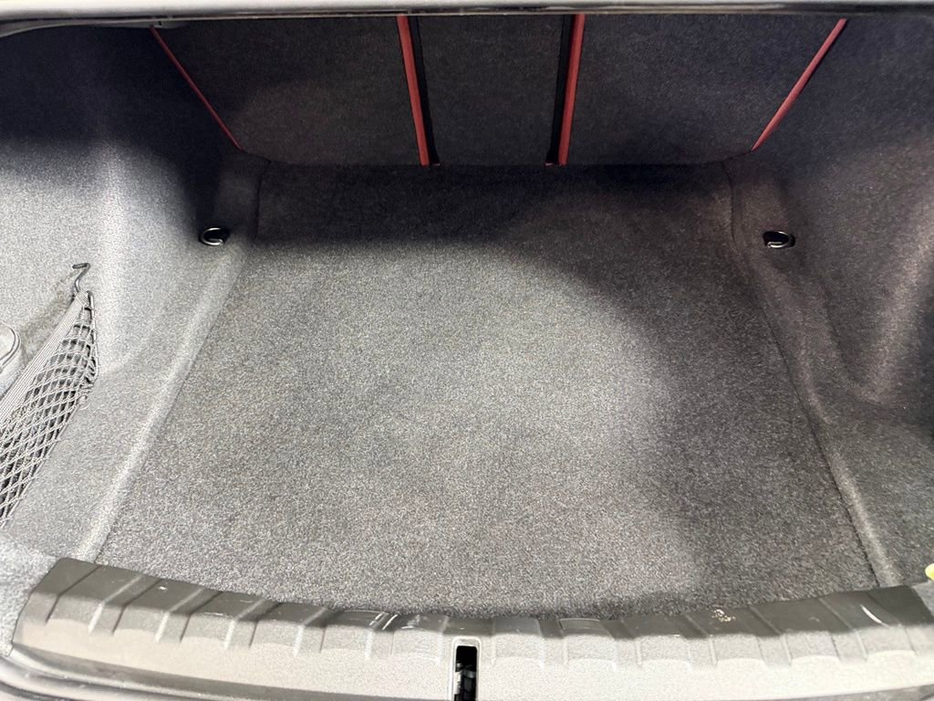 Used 2023 BMW 230i 230i w/ M Sport Package image 25