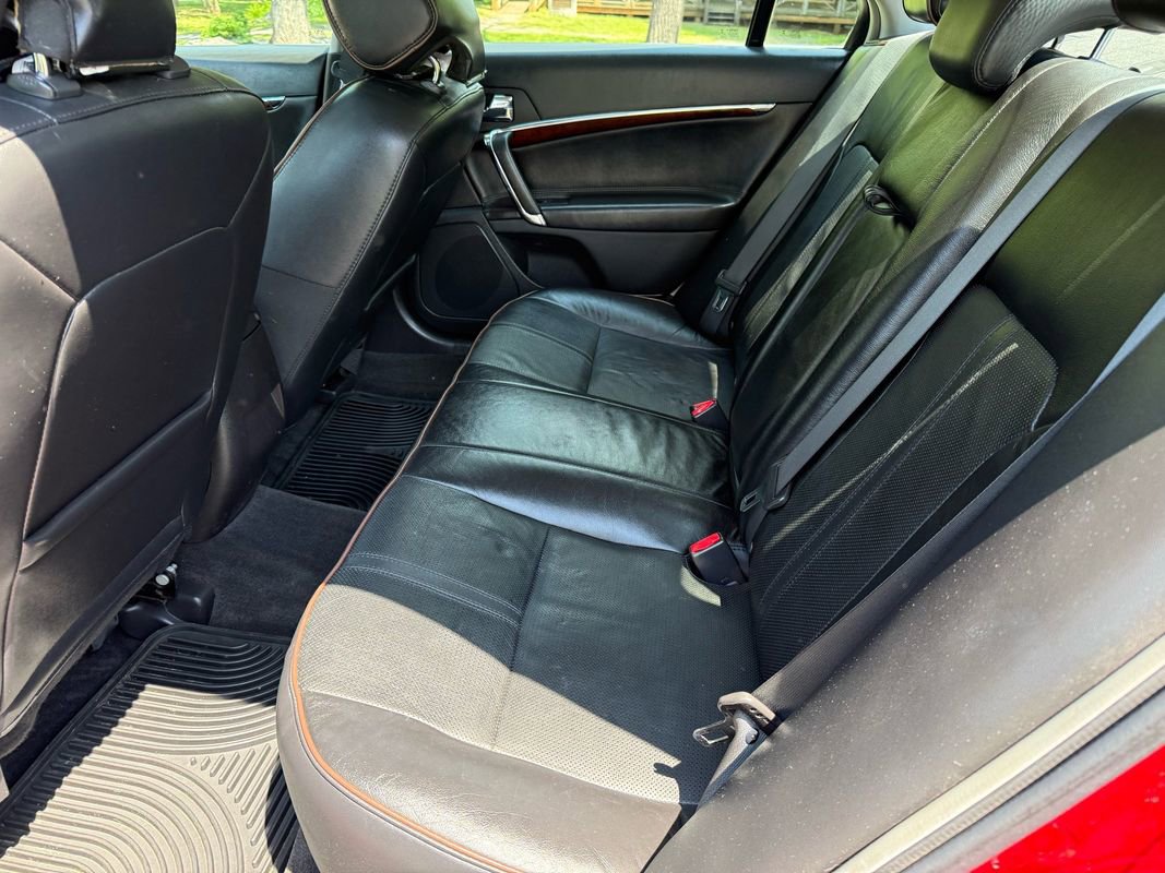 Used 2012 Lincoln MKZ FWD image 32