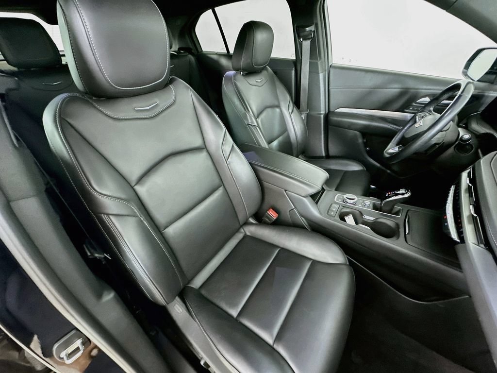 Used 2024 Cadillac XT4 Premium Luxury FWD image 30