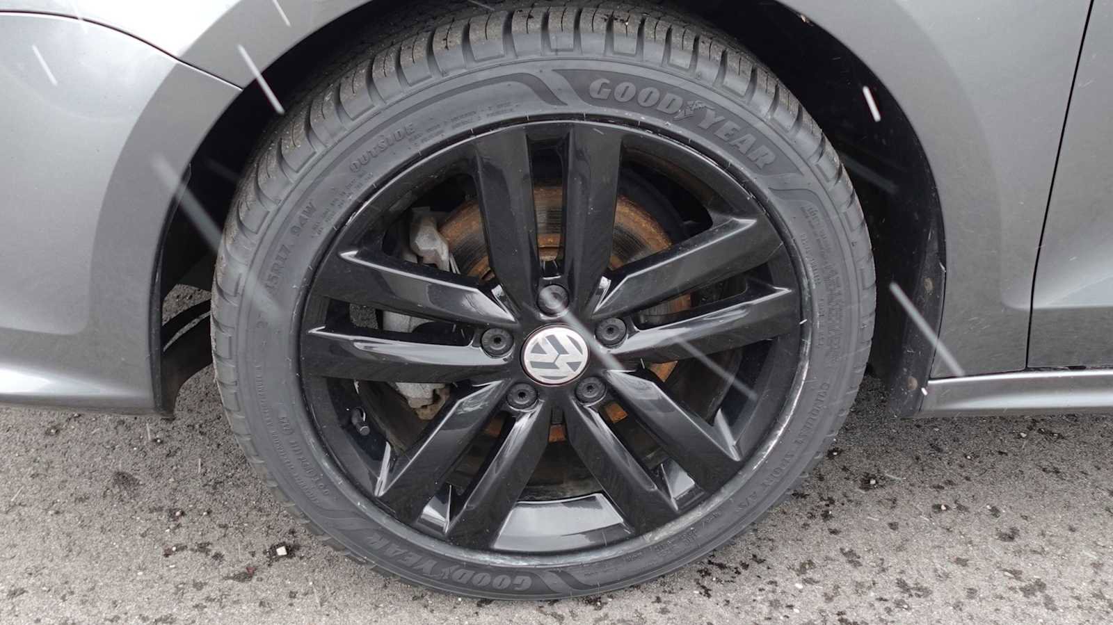 Used 2018 Volkswagen Jetta Sport image 11