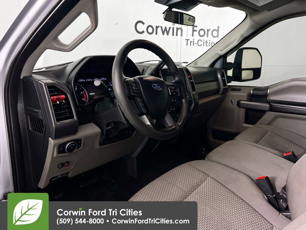 Used 2021 Ford F250 XLT image 3