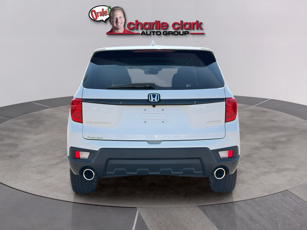 Used 2025 Honda Passport EX-L image 5