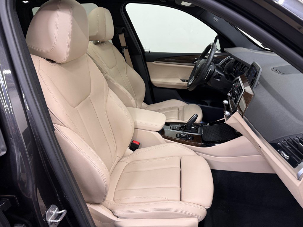 Used 2019 BMW X3 xDrive30i w/ Driving Assistance Package AWD/4WD image 14