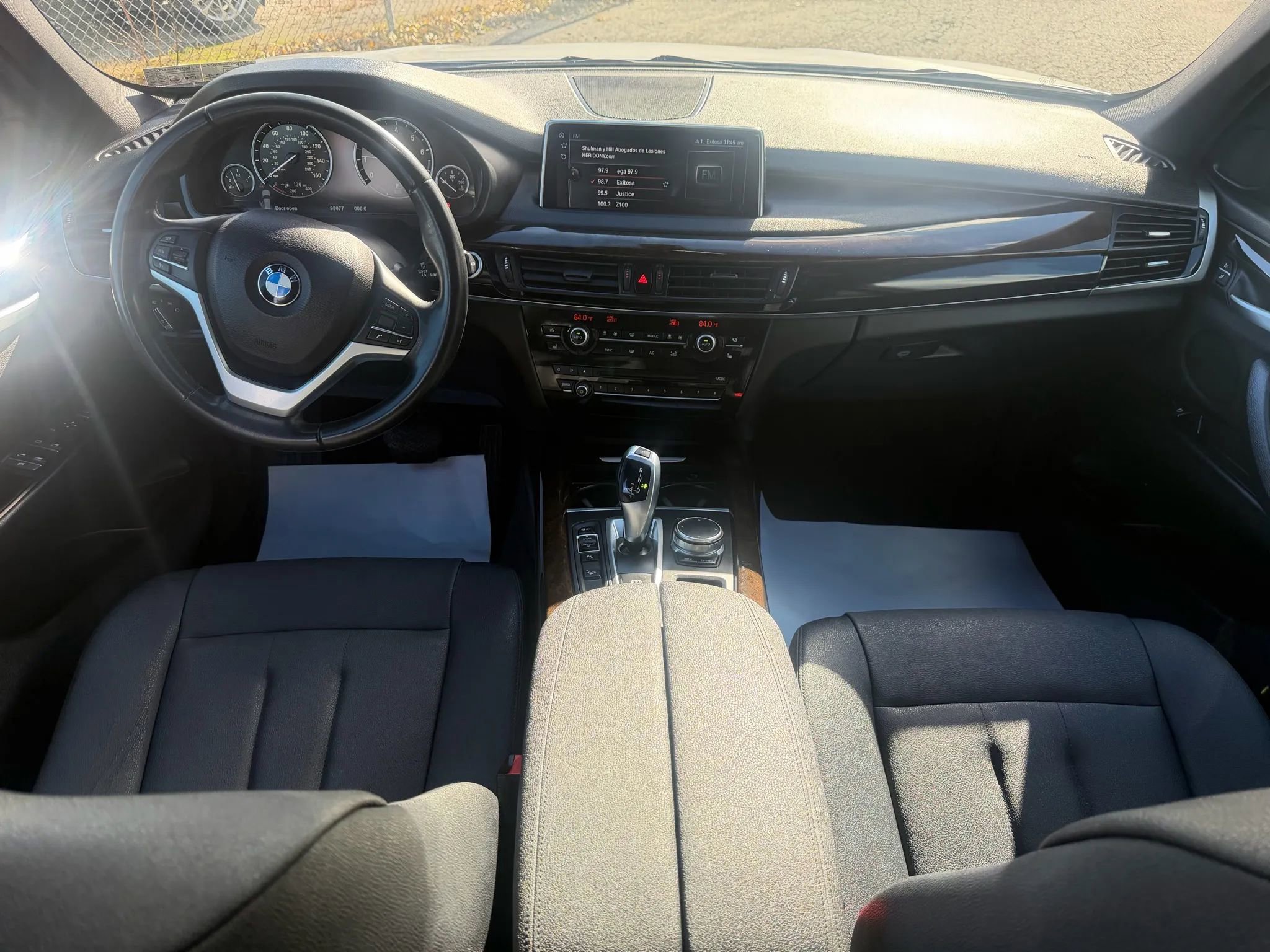 Used 2017 BMW X5 xDrive40e image 30