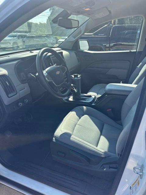 Used 2022 Chevrolet Colorado W/T w/ Custom Special Edition AWD/4WD image 11