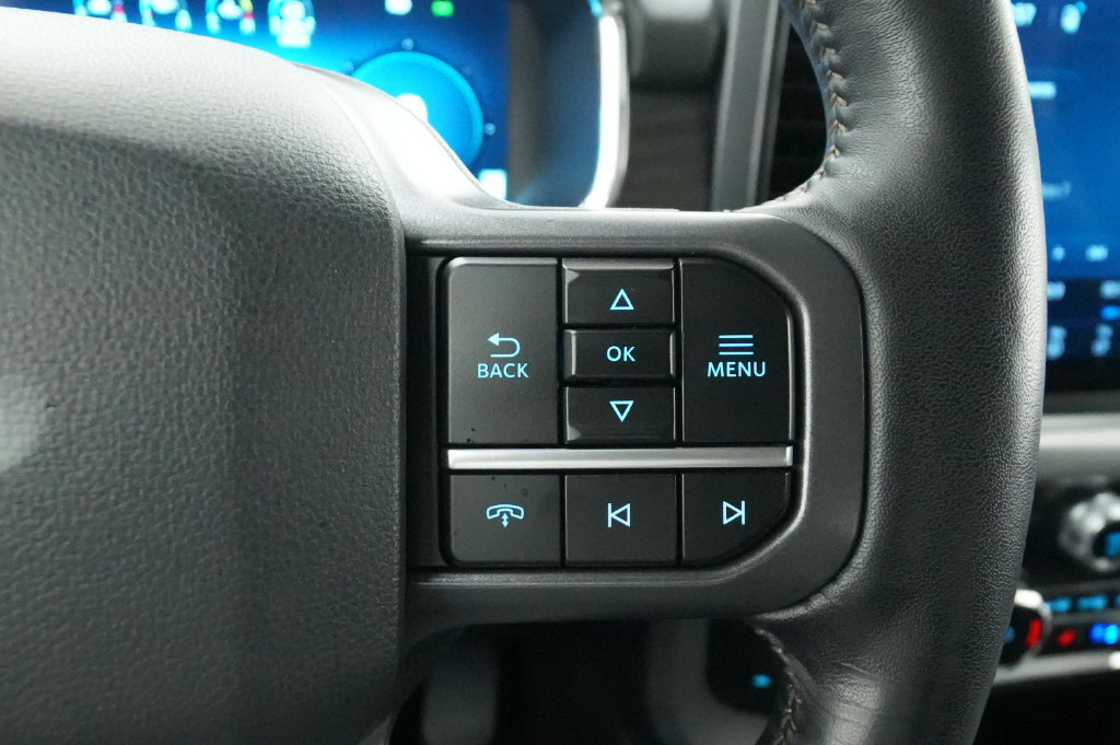 Used 2024 Ford F150 Lariat AWD/4WD image 33